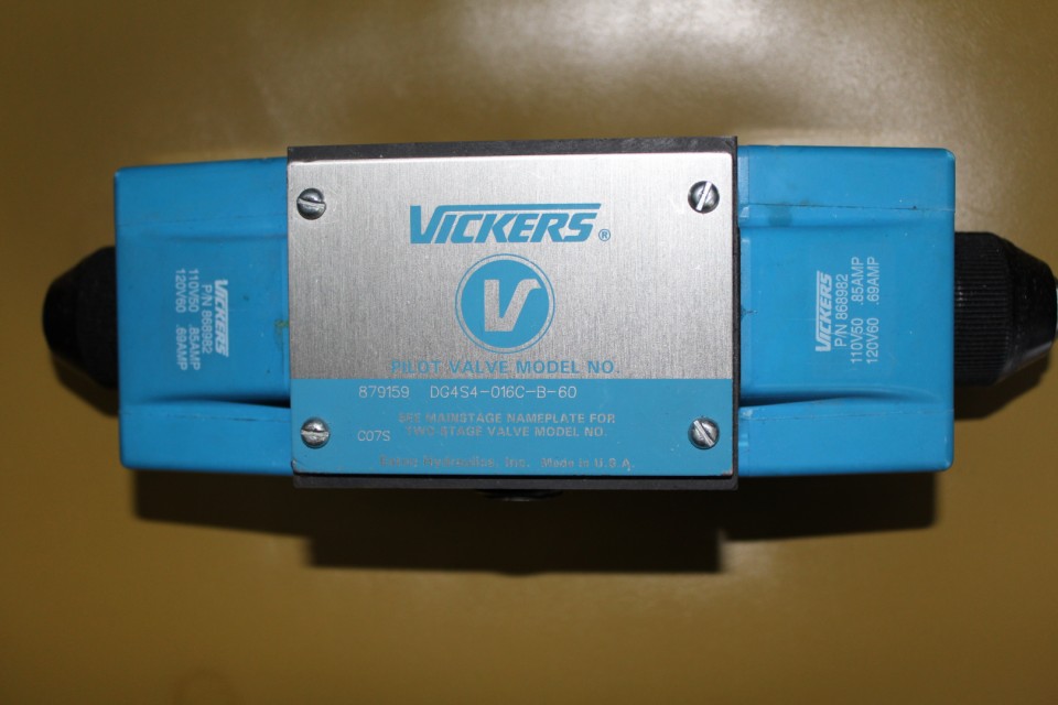 Vickers DG4S4016CB60 D05 Float center Product Catalog FluidPower